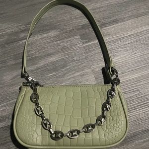 Womens green chain shoulder bag